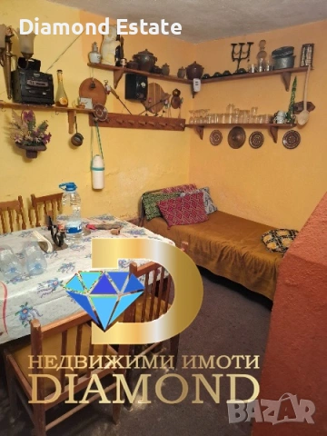 Двуетажна вила в град Харманли, снимка 2 - Вили - 54330595