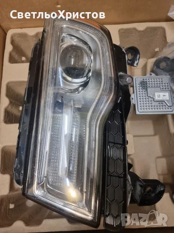 Гранд чероки wk2 фарове summit , снимка 2 - Части - 55709249