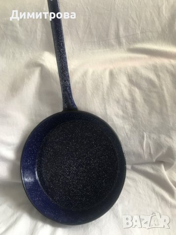 Емайлиран тиган , снимка 3 - Съдове за готвене - 42879781