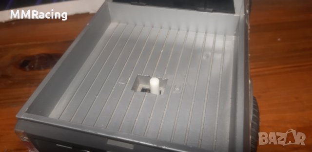 Toyota Hilux Nikko 4х4, снимка 5 - Електрически играчки - 31649571