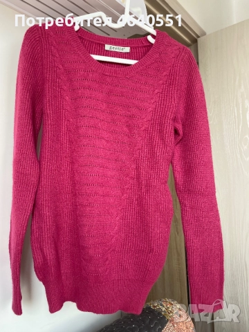 НОВ пуловер от вълна