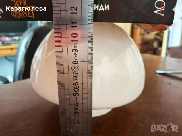 Винтидж 3 броя бели глобуси, снимка 4 - Лампи за таван - 54001552
