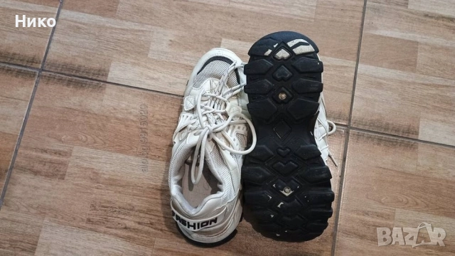 Дамски обувки, маратонки размер 38, снимка 2 - Маратонки - 52315132