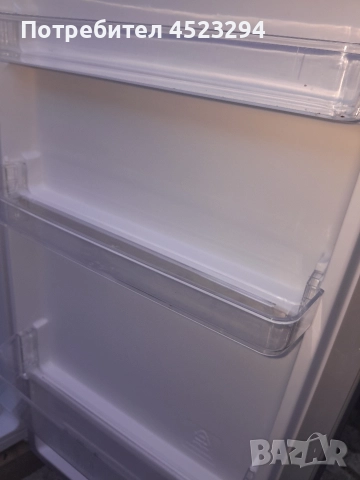 Нов ARIELLI ARD-273FENS хладилник с фризер , снимка 5 - Хладилници - 52623480