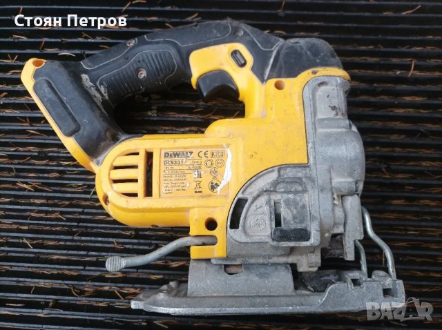 Акумулаторен прободен трион ,зеге Девалт DewaltDCS331  , снимка 3 - Други инструменти - 47928835