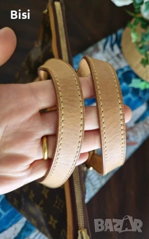 LOUIS VUITTON оригинална чанта, снимка 3 - Чанти - 50491741