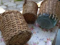 Продавам дамаджани ръчно плетени,2-те са по 5 л,3-та е 10л.Цената на 10 литровата е 15 лева., снимка 6