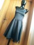  Черна сатенена разкроена рокля С/М, снимка 2
