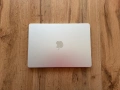 MacBook Air 13" M4 Chip 10-CPU, 10-GPU, 16GB RAM, 512GB SSD В ГАРАНЦИЯ, снимка 1