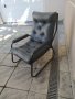 Тапициран стол с ръкохватки, черна екокожа, здрава метална конструкция., снимка 2