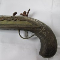 Пистолет декорация, снимка 9 - Антикварни и старинни предмети - 40723545