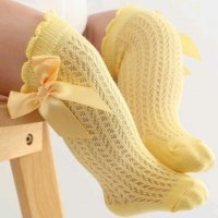 жълти детски чорапи, снимка 1 - Други - 39527367