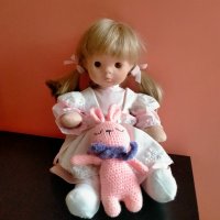Колекционерска кукла Stupsi Germany 43 см 1, снимка 8 - Колекции - 37239546