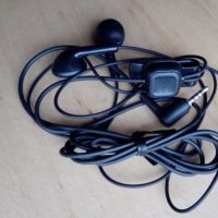 слушалки Nokia WX-101 или HS-105- тънкия жак- 2,5, снимка 2 - Слушалки, hands-free - 32160437