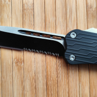 Автоматичен нож Microtech / модел Р1 /, снимка 4 - Ножове - 37169609