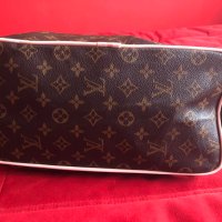 Чанта Louis Vuitton, снимка 4 - Чанти - 44373126