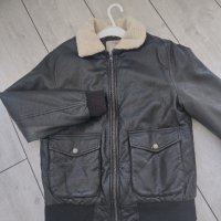 Кожено яке за момче Zara 140 см, снимка 1 - Детски якета и елеци - 42824853