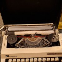 Ретро пишеща машина Contessa 2 deluxe , снимка 1 - Други ценни предмети - 37536591