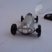 1:43 NEW RAY MERCEDES BENZ W 125 МОДЕЛ ИГРАЧКА КОЛИЧКА, снимка 3 - Колекции - 44432506