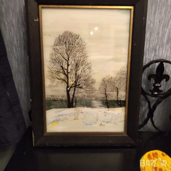 Картина с дървена рамка рисувана върху стъкло , снимка 1