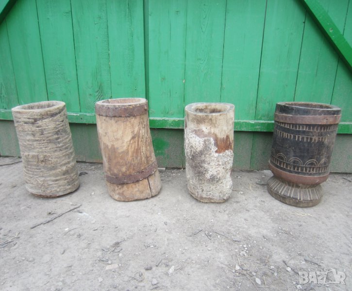 стари дървени чутури, чутора уред, битов кът, дървен, дървена, бутимо за масло, снимка 1