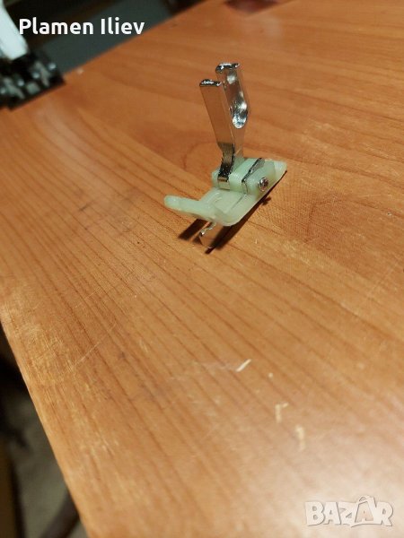 Тефлоново краче с ограничител за шевна машина , снимка 1