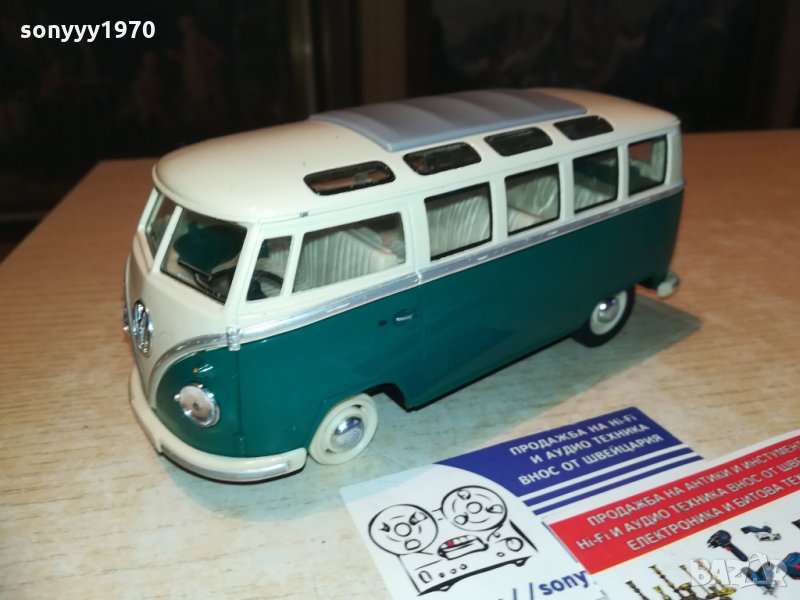 KINSMART 1/24-РЕТРО ВАГЕН-БУС-18Х8Х7СМ, снимка 1