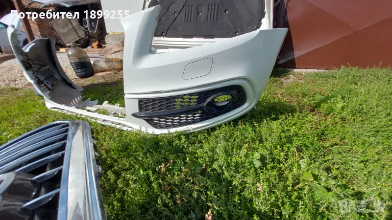 Капак,броня,решетка и десен фар Audi Q5, снимка 1