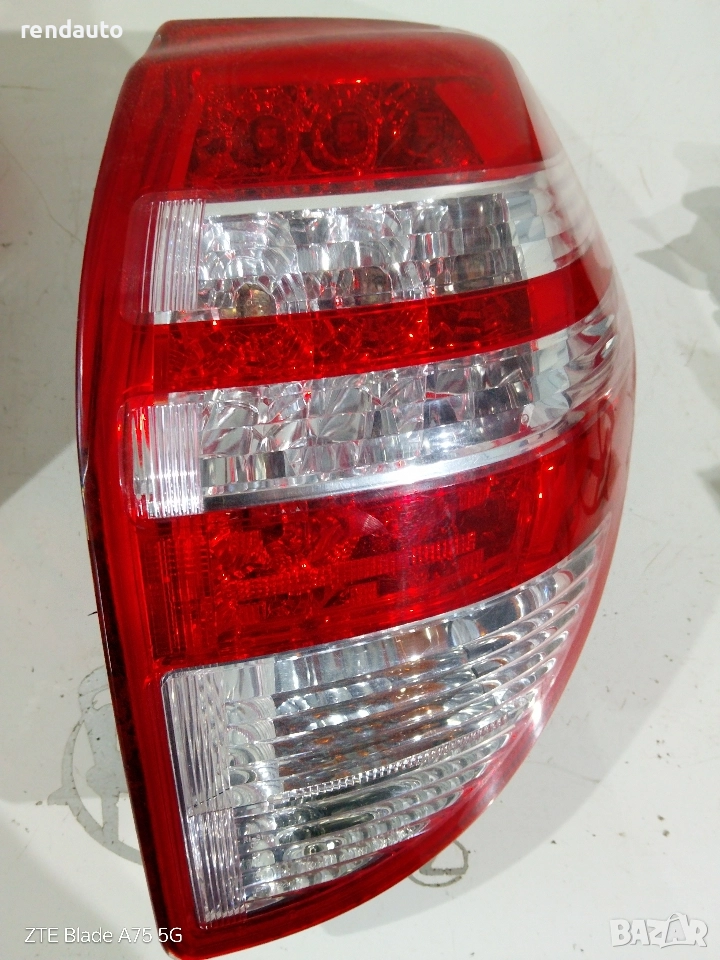 Заден десен стоп Toyota Rav4 xa3 2010-2012 Ichikoh 42-51, снимка 1