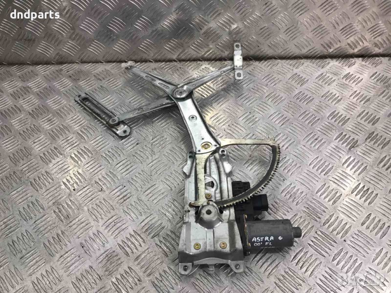 Преден ляв стъклоповдигач Opel Astra G,2000г., снимка 1