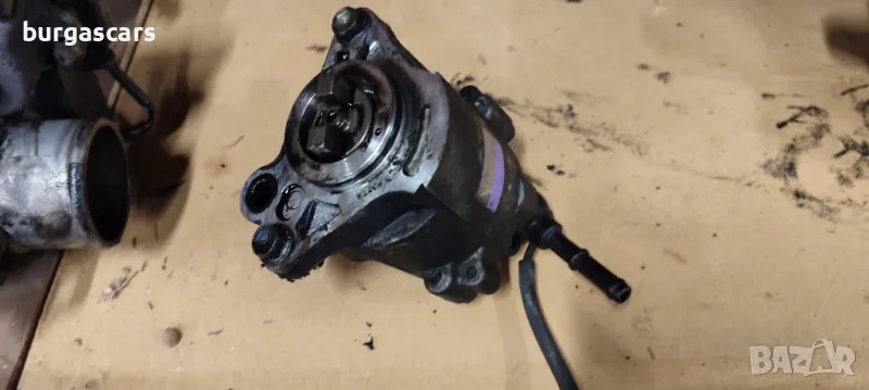 Вакуум помпа 29300-27020 Toyota Corolla Verso 2.0D4D - 100лв, снимка 1