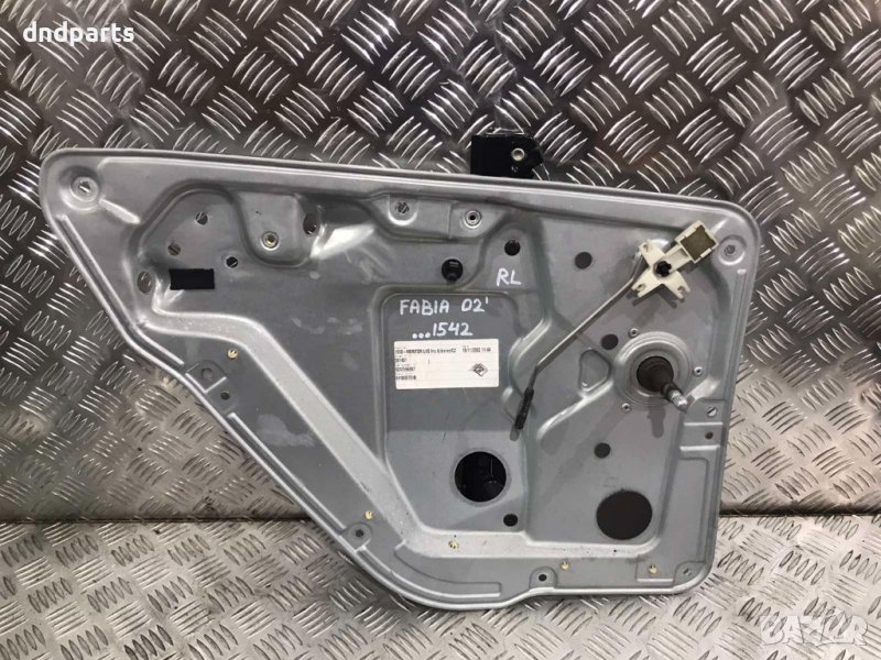 Заден ляв стъклоповдигач Skoda Fabia,2002г., снимка 1