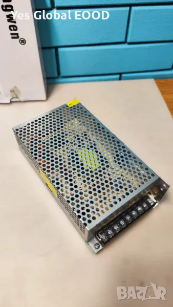 Kingwen Превключващ Захранващ Адаптер 12V 20A – 240W / Камера и LED, снимка 1