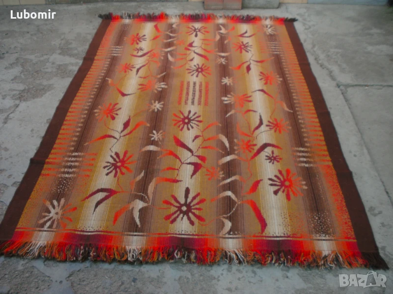 Килим автентичен от миналия век !, снимка 1