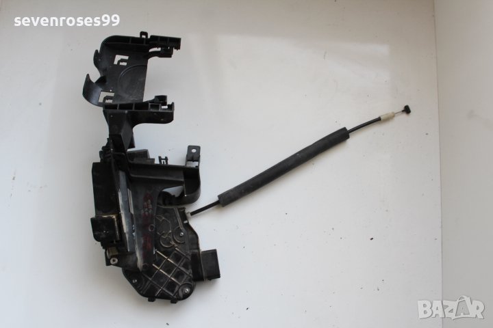 Брава врата предна дясна Ягуар хф 2010 Jaguar XF range rover sport land rover 6W8A-21812-GD, снимка 1