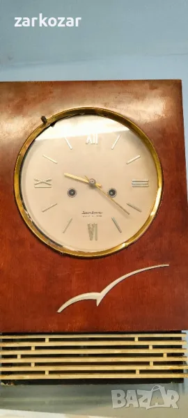 Стенен руски часовник Янтар, снимка 1