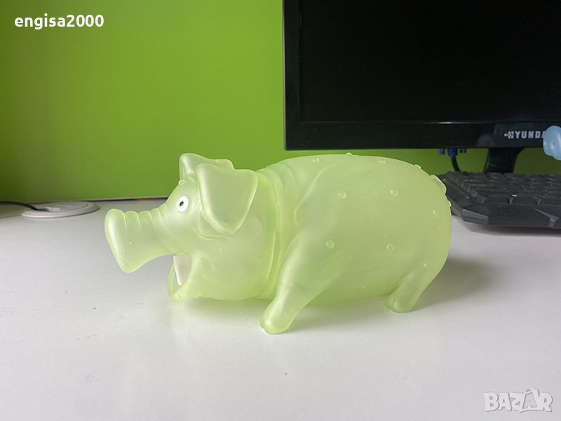 Изчерпано! Играчка гумено прасе с грухтящ звук, грухтящо прасе, играчка за кучета, снимка 1
