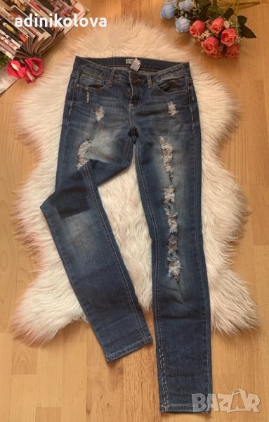 Накъсани дънки, снимка 1