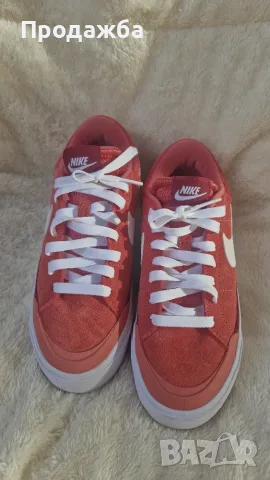 Дамски спортни обувки Nike, снимка 2 - Маратонки - 56447896