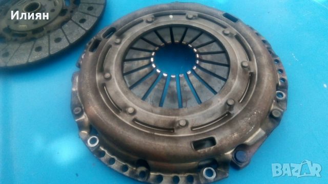 Притисквателен и феродов диск за Ауди А3 2.0 ТДИ , снимка 3 - Части - 37593364