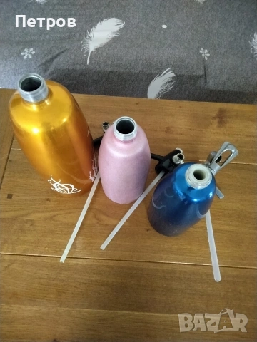 Продавам три броя стари метални сифони за газирана вода за 10 €, снимка 10 - Съдове за готвене - 53893615