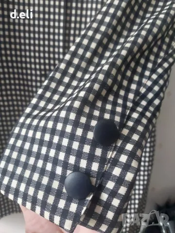 ESCADA Original Size M Страхотно манто 100% Вълна , снимка 6 - Палта, манта - 47705205