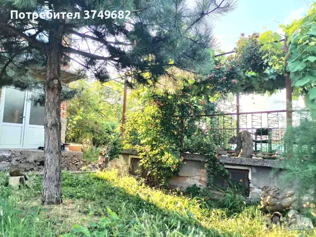 Етаж от къща кв. Средна кула, снимка 3 - Къщи - 56056447
