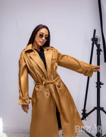 палто miu miu , снимка 3 - Палта, манта - 51164162