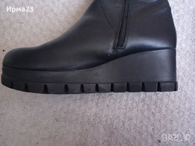 Дамски ботуши, снимка 2 - Дамски ботуши - 48076747