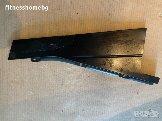 OEM 2014-2020 Mopar Jeep Cherokee C апликация на колона задна лява 68102579AE