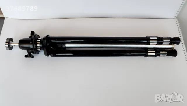 Алуминиев статив с удобна ябълковидна глава , снимка 2 - Чанти, стативи, аксесоари - 47920260