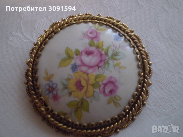 Дамска брошка порцелан рисуван със месингов обков, снимка 7 - Антикварни и старинни предмети - 38849453
