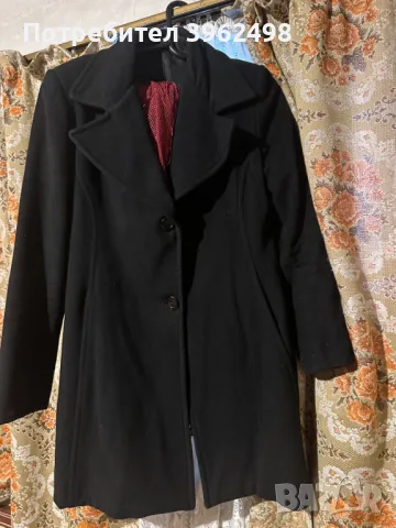 Дамско палто в отлично състояние.