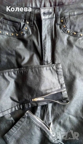 Черен панталон промазан с капси и цип на глезена, снимка 5 - Панталони - 50726769